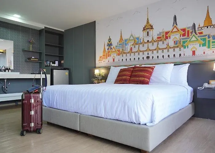 The Qube Fifty Hotel 3*