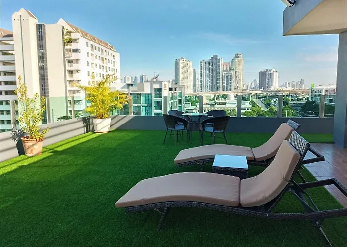 Hotel The Qube Fifty 3*