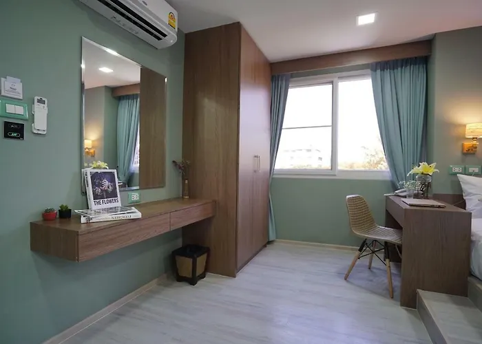 The Qube Fifty Hotel 3*